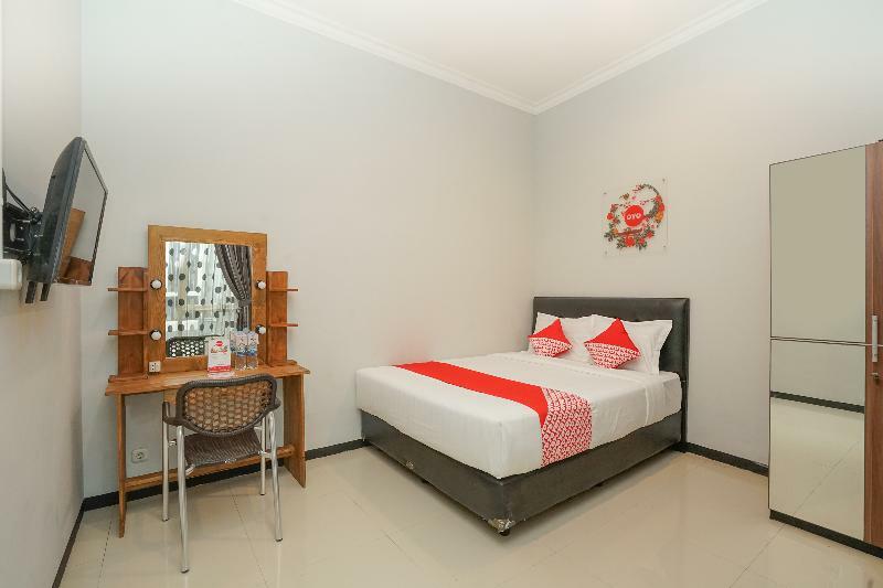 Reddoorz Near Surabaya Zoo Hotel Екстериор снимка