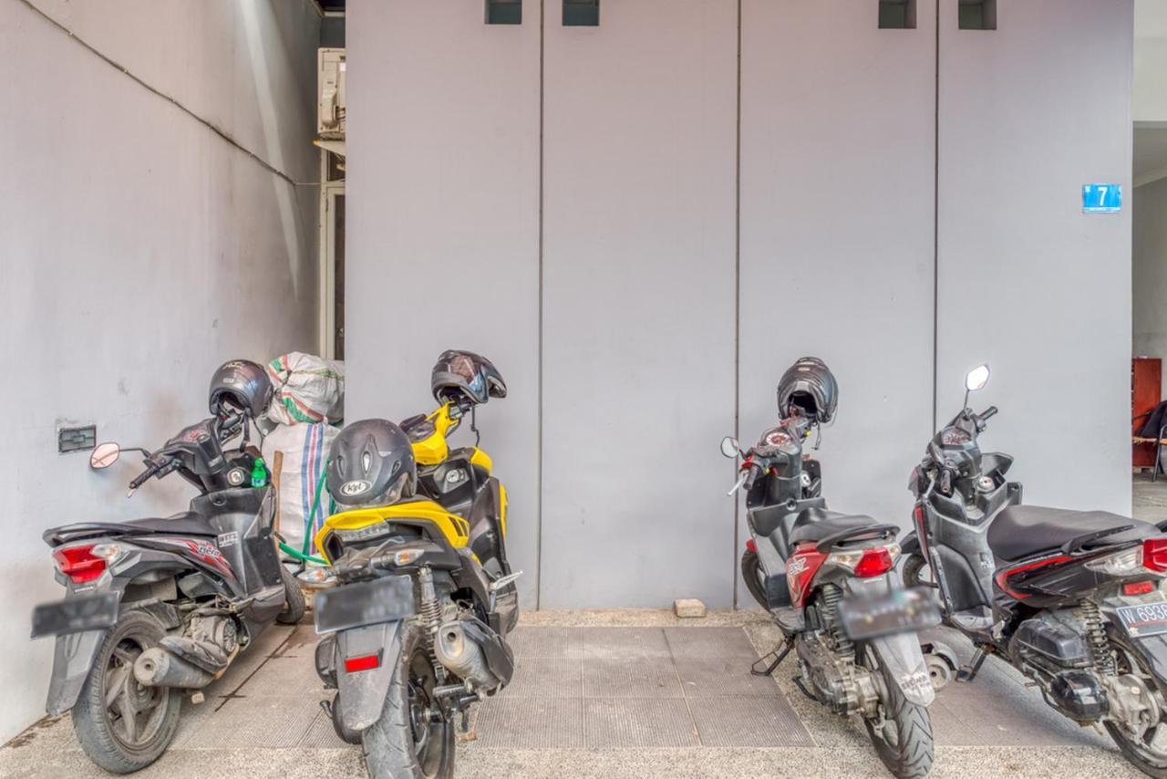 Reddoorz Near Surabaya Zoo Hotel Екстериор снимка